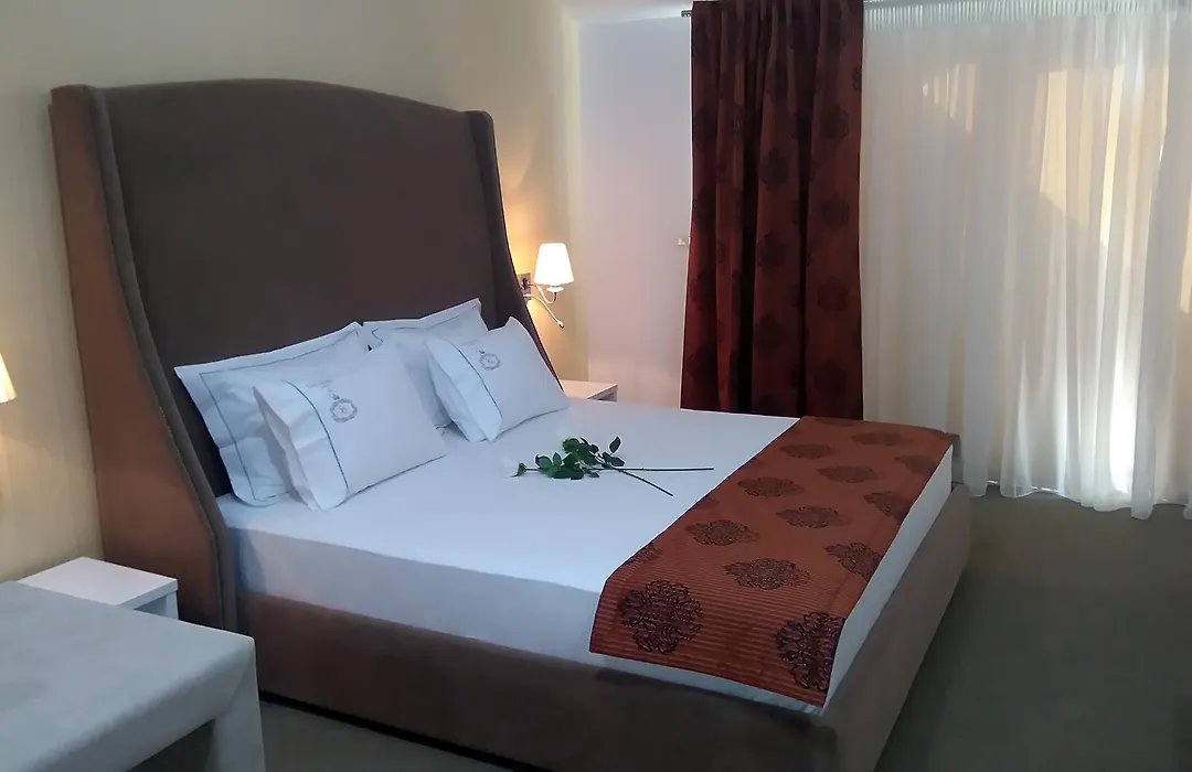 Santa Quaranta Premium Resort-1