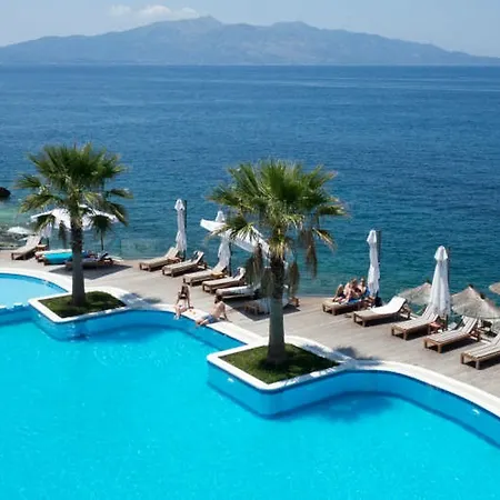 Santa Quaranta Premium Resort-3
